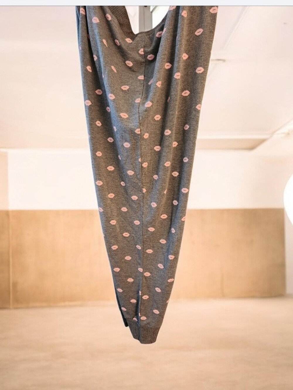Jenni Gray Jogger Pants with Pink Lip Print■ New , No Tag